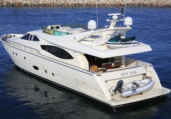Ade Yeia Yacht Charter in Dubrovnik