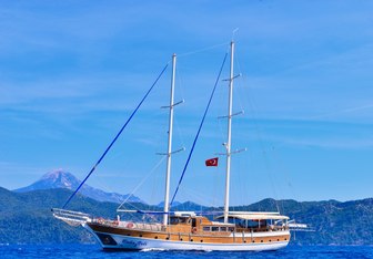 Efe Burak Yacht Charter in Dubrovnik