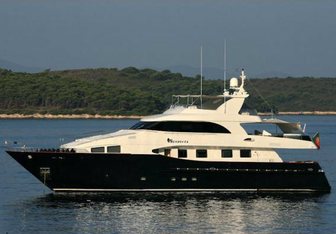 Lady Malak Yacht Charter in St Tropez