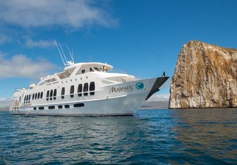 Majestic Yacht Charter in Mexico