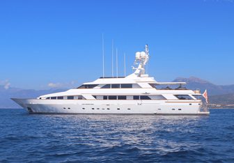 Mistress Yacht Charter in South of France