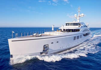 Soundwave Yacht Charter in Bahamas