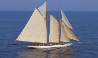 Invader yacht charter Lawley Sail Yacht