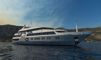 Serenity yacht charter Austal Motor Yacht